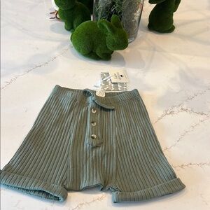 Unisex girl or boy Green Ribbed Shorts